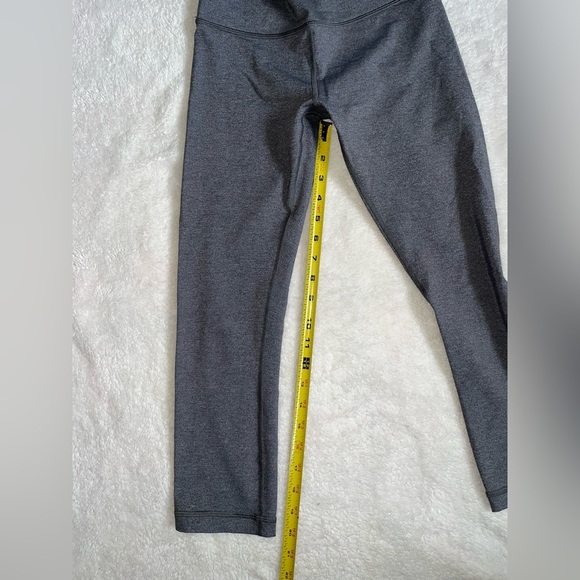 Lululemon Wunder Under Crop (Hi-Rise) - Picture 9 of 9